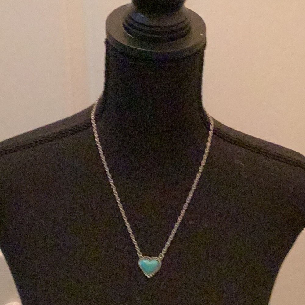 πNew So Amazing Necklace Makes Perfect Gift or Wear On Your Special Occasion π - Picture 8 of 10